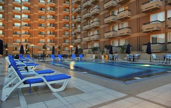 Hotel Safir Cairo Giza Екстериор снимка
